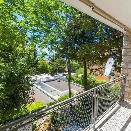 Three-bedroom In Ii
