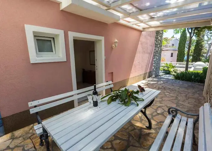 Three-bedroom In Ii