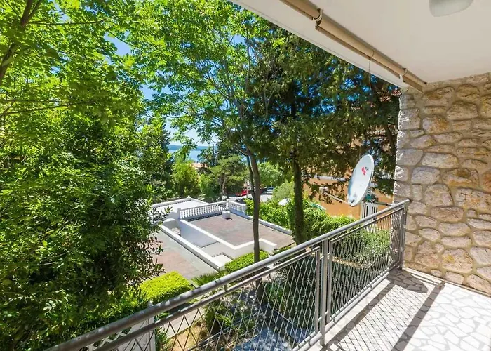 Three-bedroom In Ii