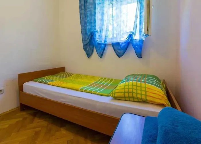 Nyaraló Three-bedroom In Ii