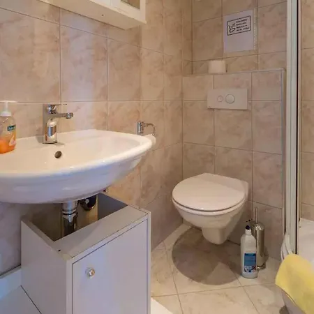 Three-bedroom In Ii Feriehus Crikvenica